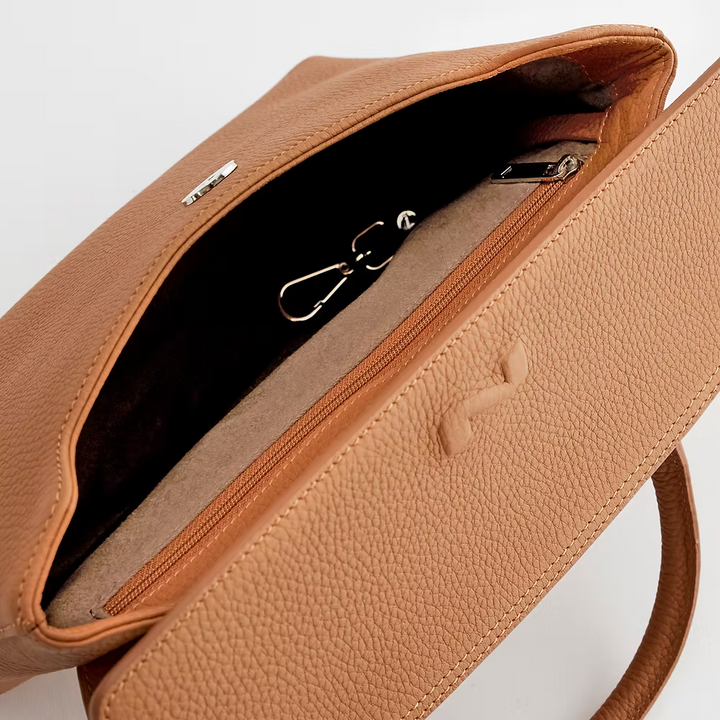 Nathan-Baume Clarita