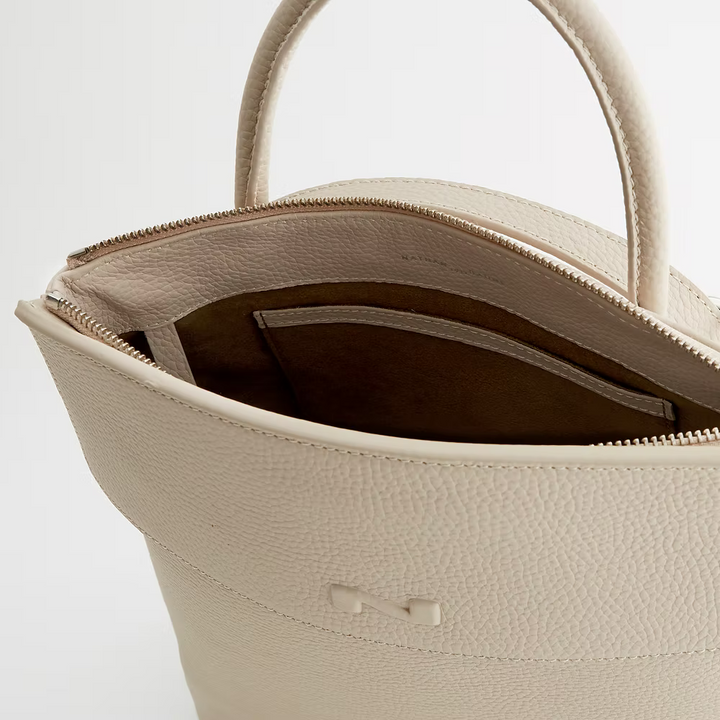 Nathan-Baume Cassandra