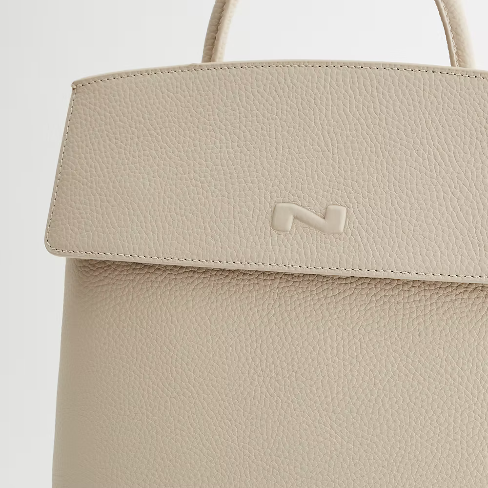 Nathan-Baume Cassandra