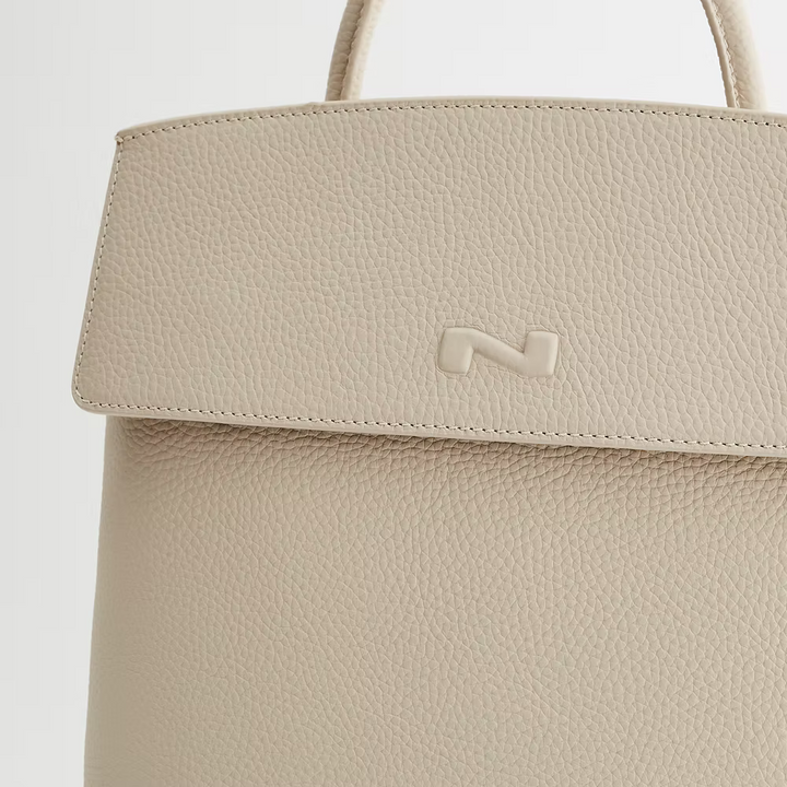 Nathan-Baume Cassandra